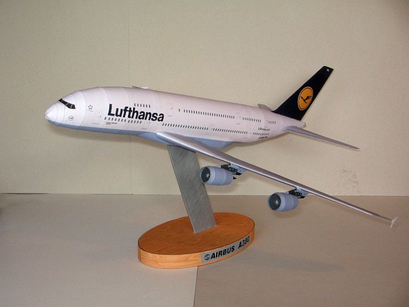 Airbus A 380 "Lufthansa" in 1:144 -FERTIG- 380-0610