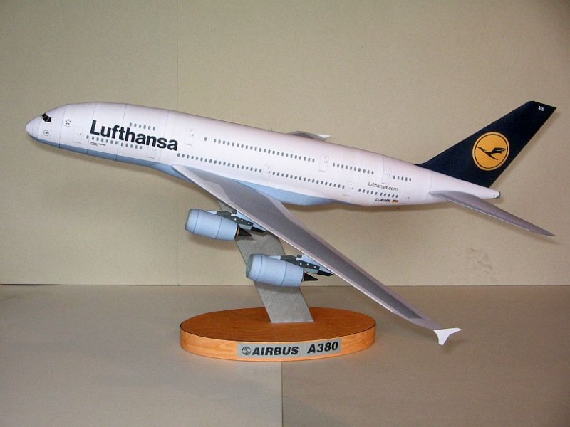 Airbus A 380 "Lufthansa" in 1:144 -FERTIG- 380-0810