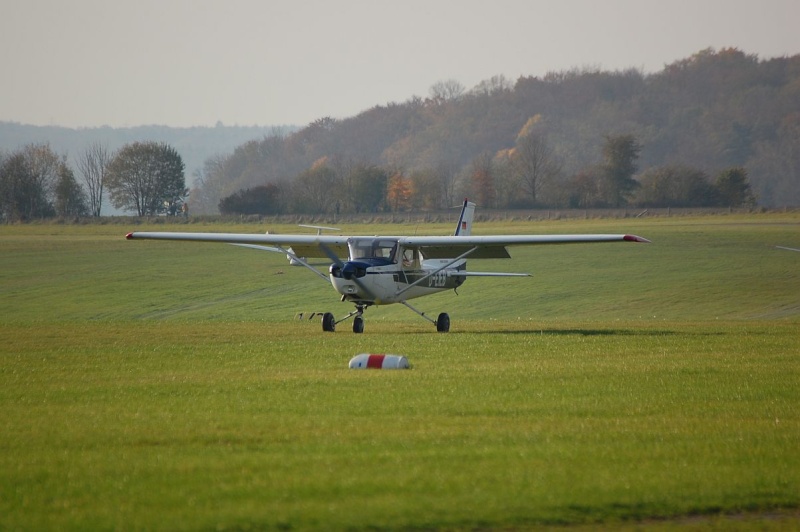 Herbst auf dem Segelflugplatz Hahnweide Dsc_0023