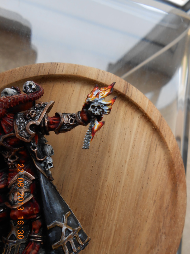 Painting Skulltaker - the Herald of Khorne Fire_s10