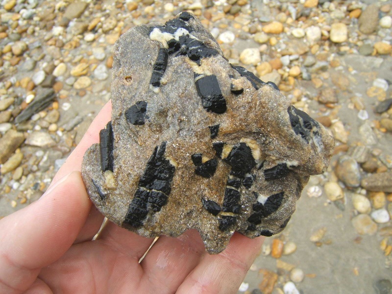quelle est cette roche ? Roche_10