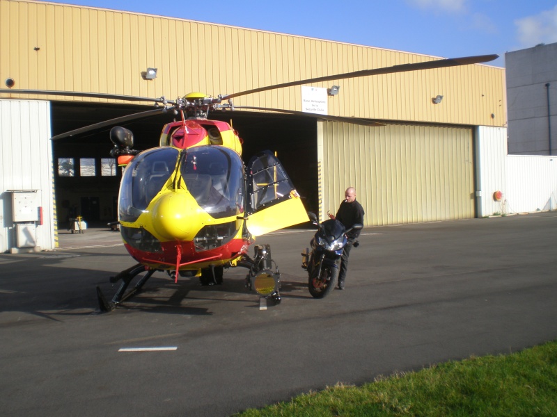 La sécurité civile et son hélico Pc250045