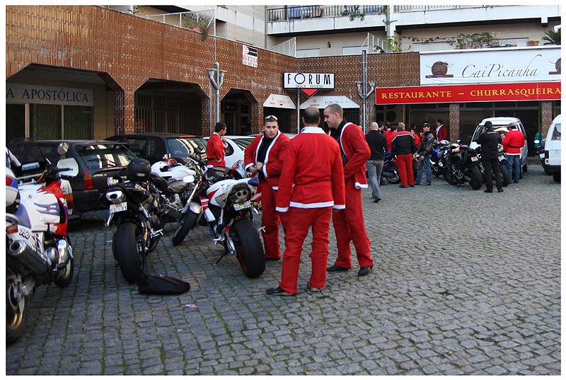 Festa de Pais Natais Motard´s em Braga 2008 [CRÓNICA] - Página 2 Img_7420