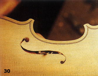 صناعة آلة الكمان Ph3010