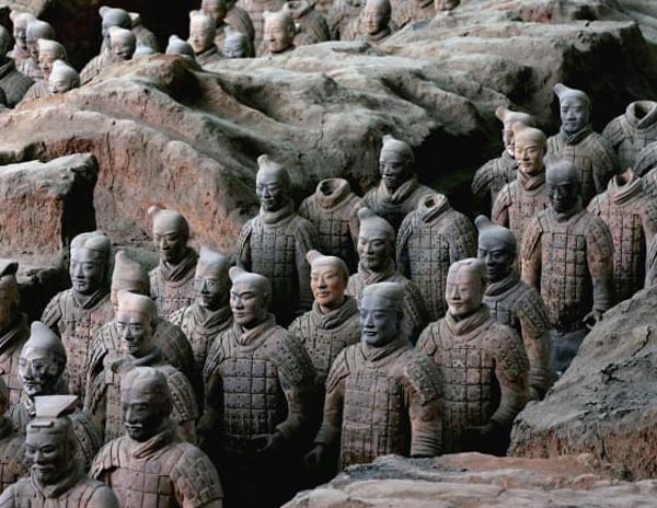 تاريخ أسرة تشين أصحاب أول إمبراطورية في الصين  Qin-dy10