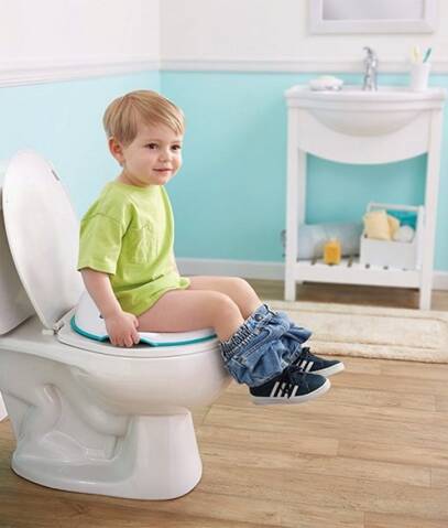 كيفية تدريب الطفل على استخدام الحمام