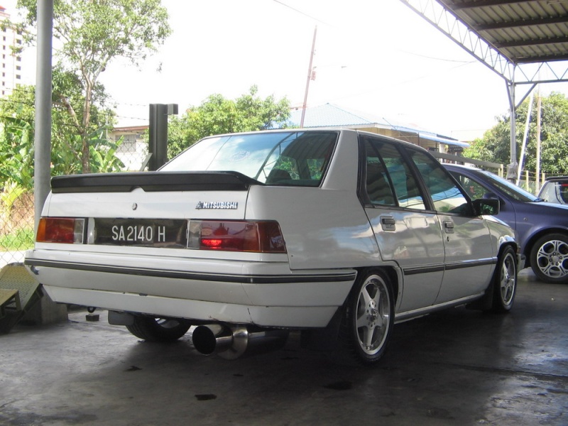 proton saga sedan VR4.... 4 sale Img_0312