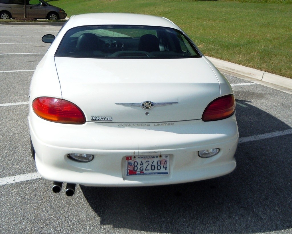 2002 chrysler concorde limited edition - for 5500$ (Fix price) Back_o12