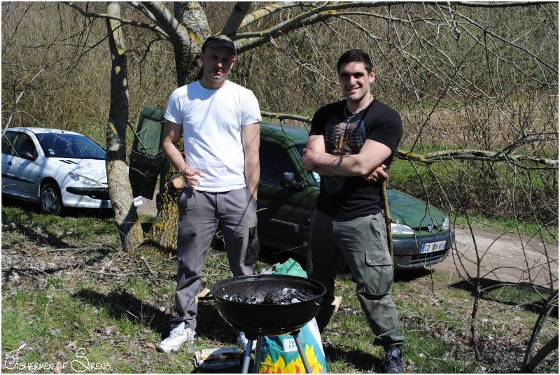 Barbecue sous le soleil (Etang de Traînou) Barbac10