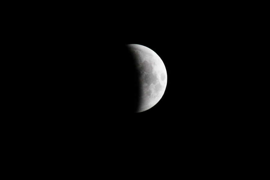 L'éclipse de Lune de ce matin Lune_011