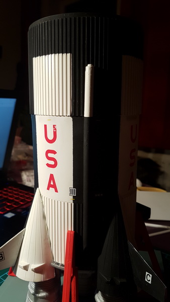 Montage de la fusée Saturn V pour le vol Apollo 11 - Page 4 Probzo13