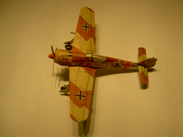FW 190-D-9 Langnase von GPM - Fertig 01410