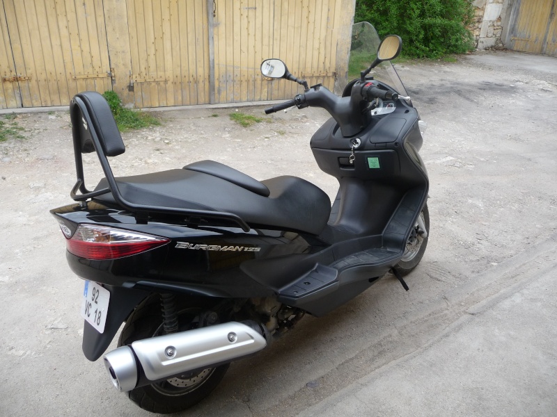 suzuki 125 burgman 2008 1700 euros P1010612