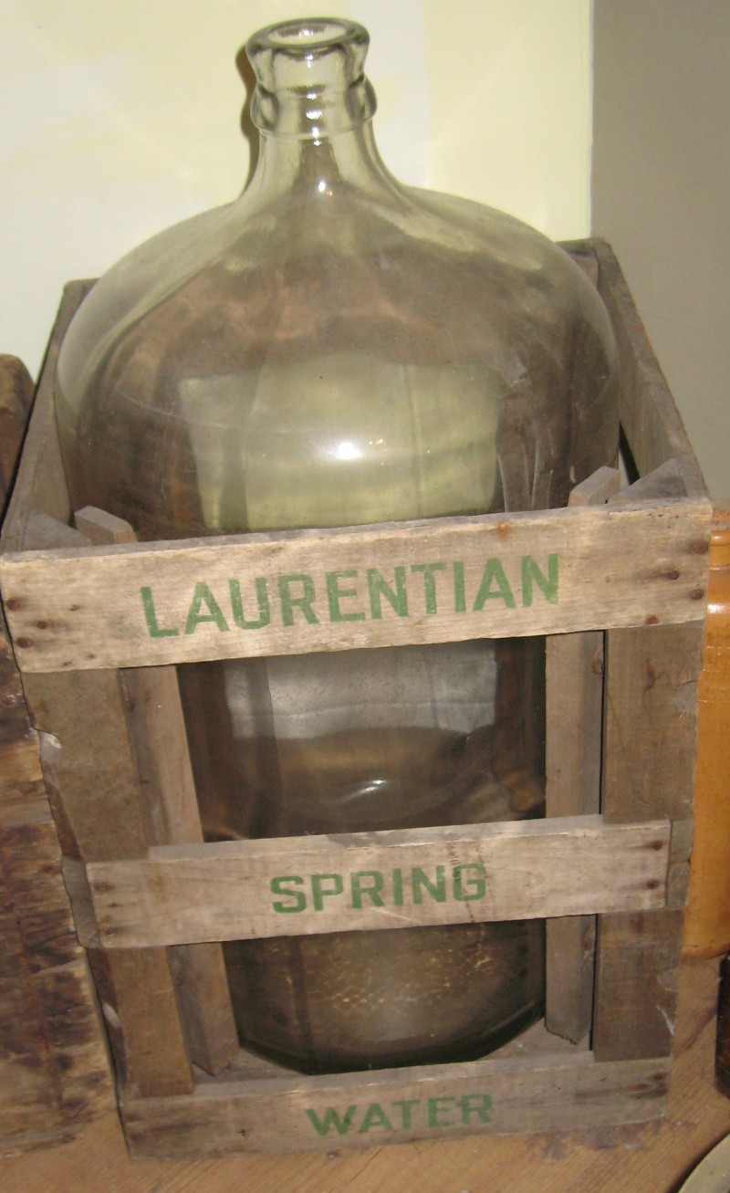  ma collection laurentian spring water  Img_7917