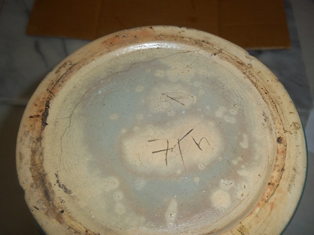 Large two handled vase/urn - Dona Ceramics Vietnam or Tailand Copy_o13