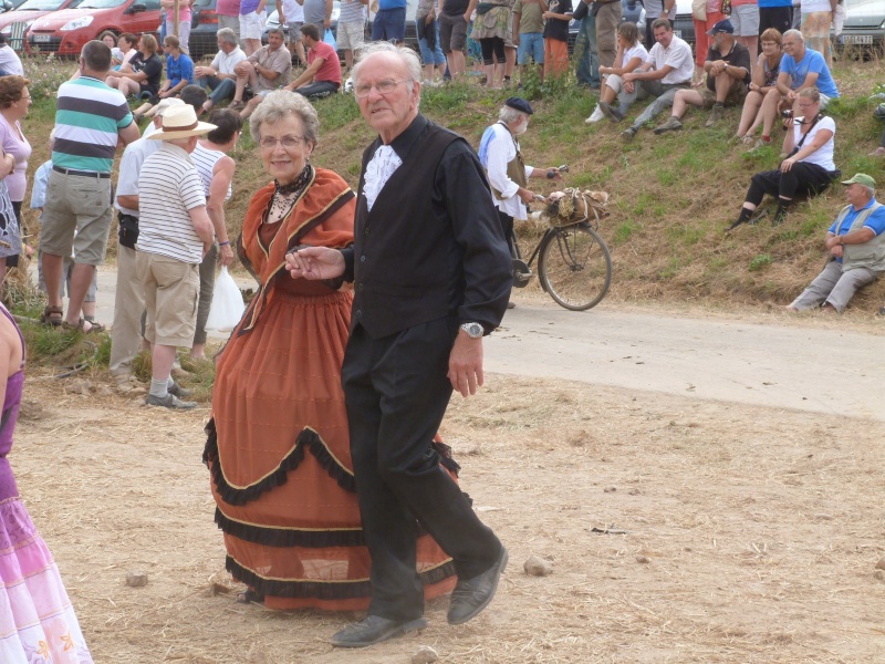 17 EME FETE DE LA MOISSON VALENNES (72) 10 ET 11 AOUT 2013 P1020429