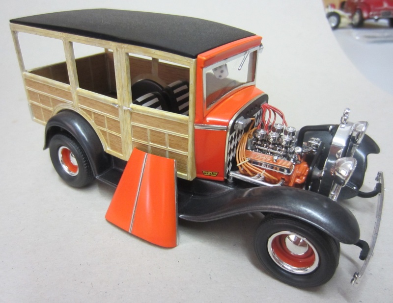 1930 Ford Model "A" Wagon - Woody Wagon - Hot rod - 1:24 scale - Monogram Photo_15