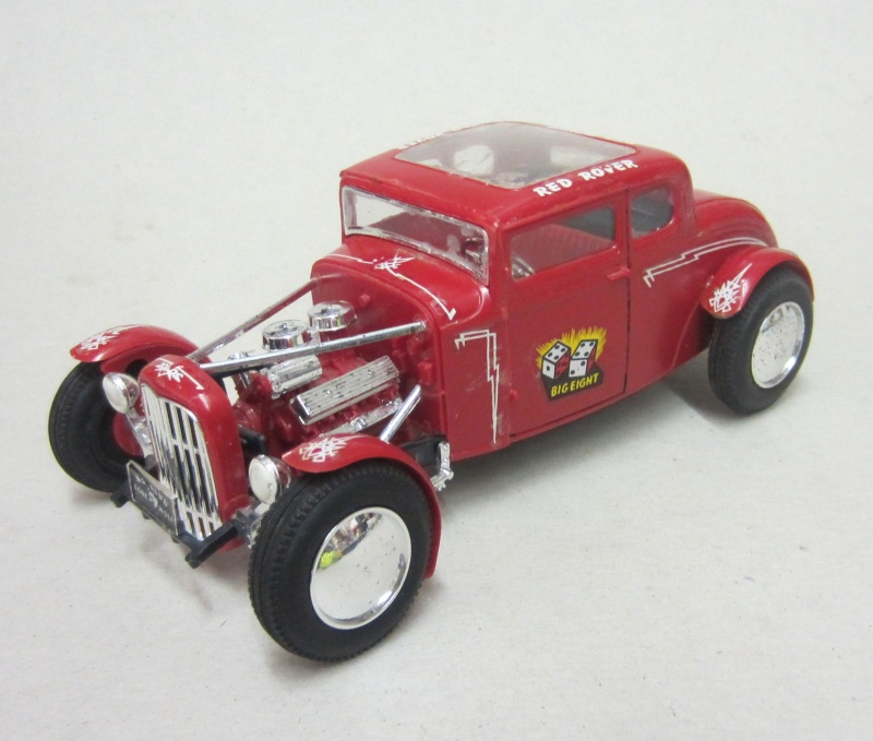 1932 Ford Deuce Five-Window - Sport Coupe - Street or Drag Strip Hot Rod - 1:24 scale - Monogram Photo_18