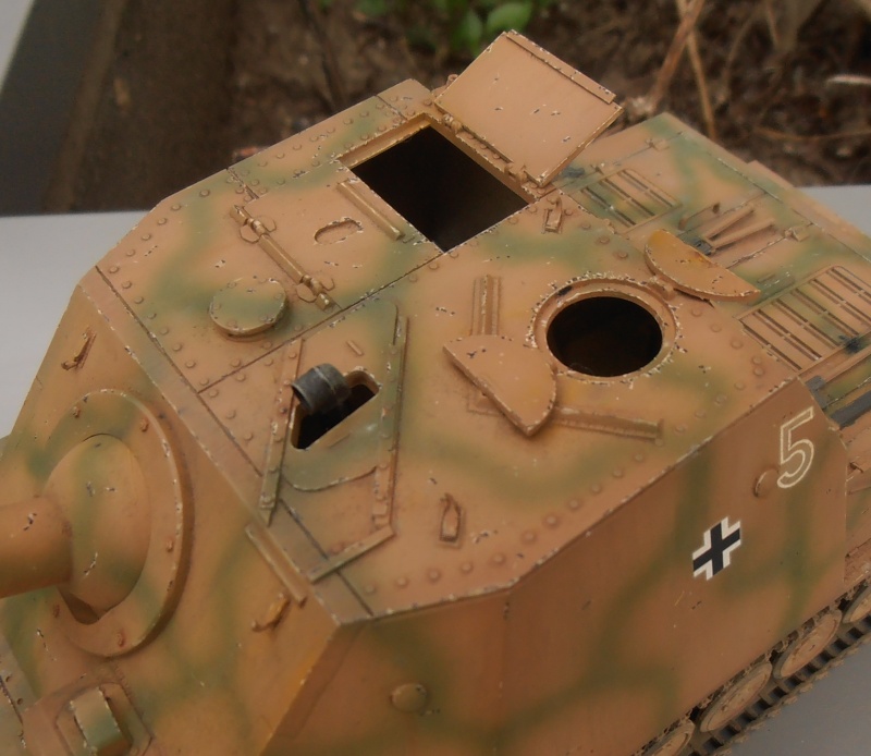 Sturmpanzer IV " le camo " P8190321