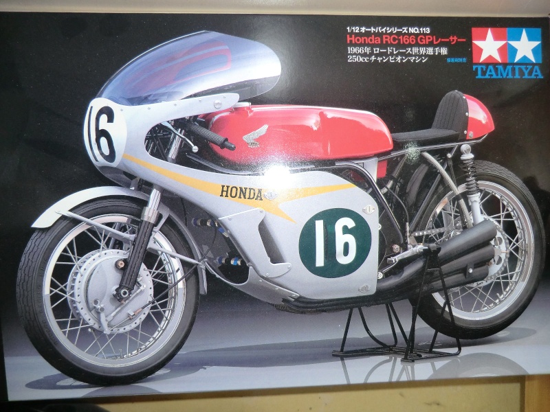 Honda RC166 Boite10