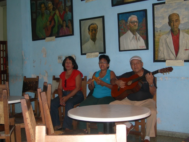 Le Bolro : danse et chant cubains Dscn0417