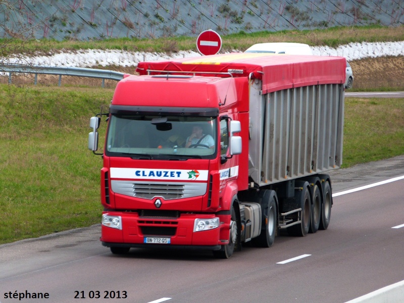 Clauzet (Naucelles, 15)(groupement France Benne) P1090122