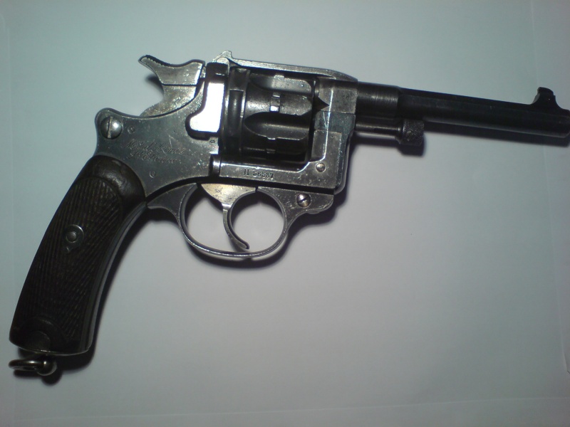 Revolver d'ordonnance 1892 Dsc01611
