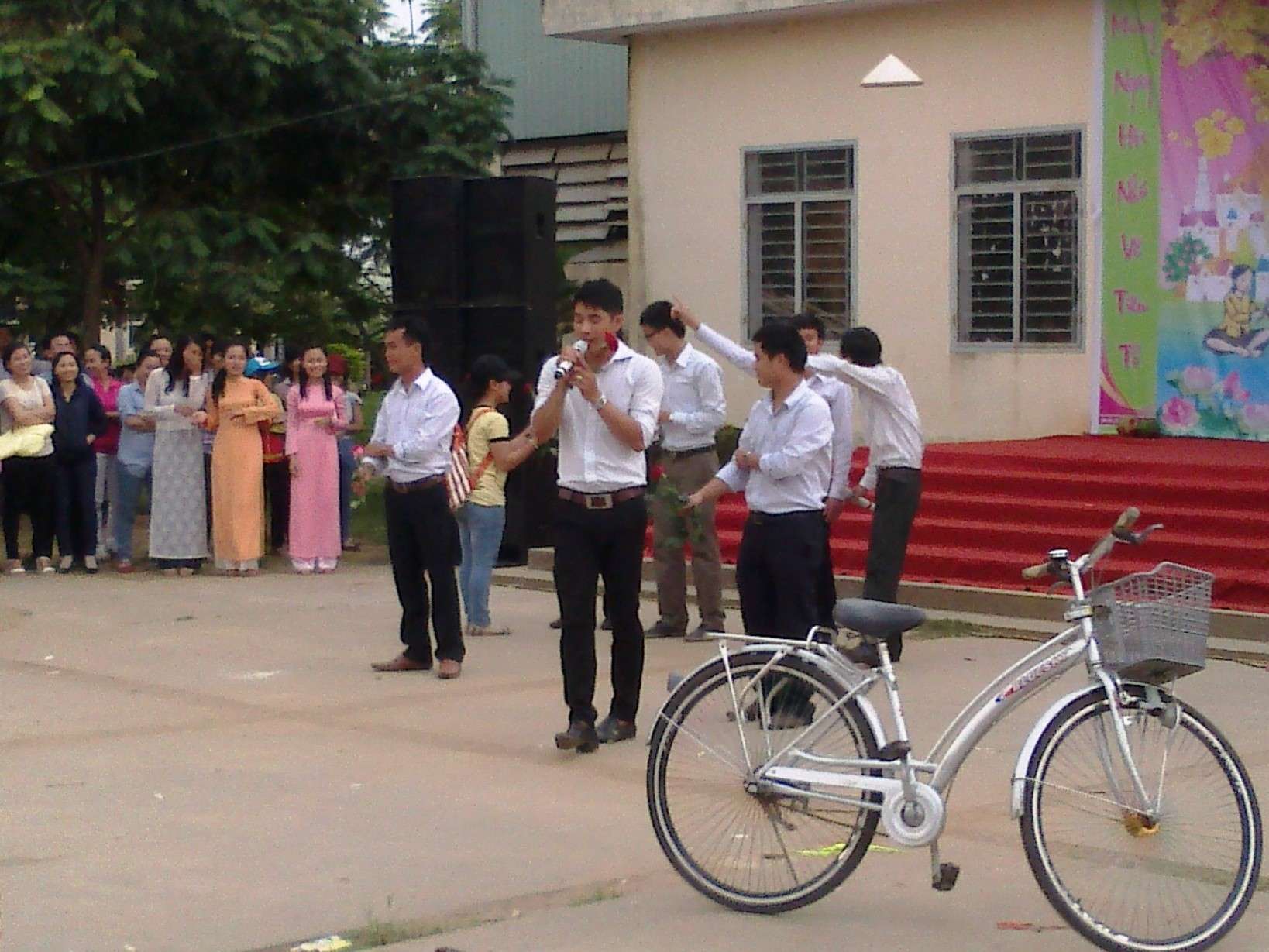 Ngày hội dân gian tại trường THPT Phan Thành Tài 24032014