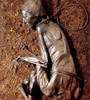 Kufoma 2 mijë e 400 vjeçare (FOTO LAJM) 4220510
