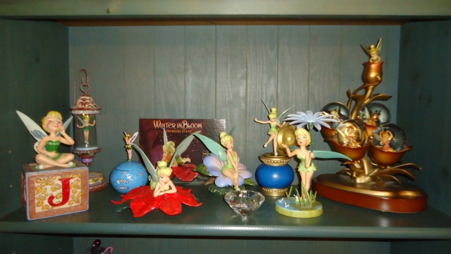 AliceWonderland ma collection :) ma maison :) Dsc04410