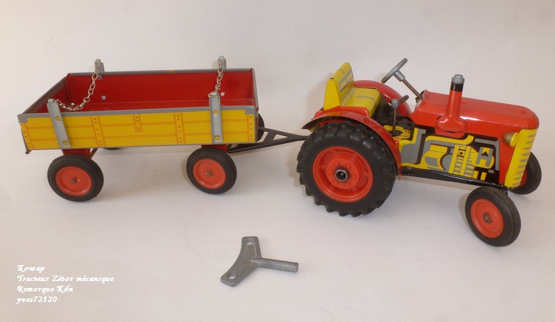 Jouet : tracteur mécanique  ZETOR Kowap_11