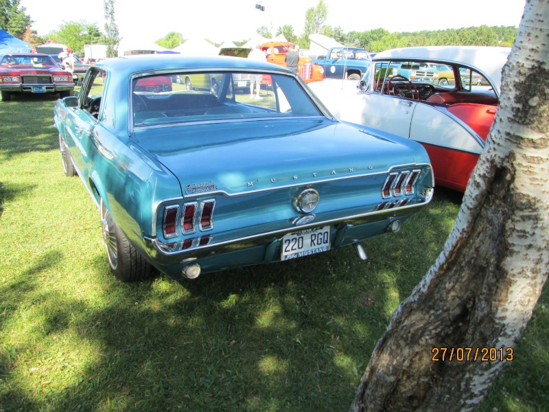 Mustang 1967 et 1968 vue au show de Granby 2013 2013_015