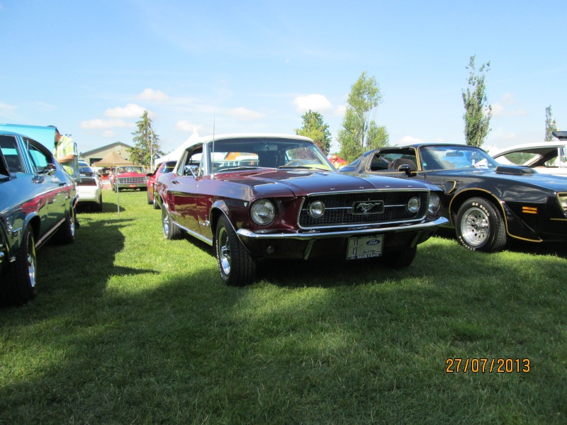 Mustang 1967 et 1968 vue au show de Granby 2013 2013_030