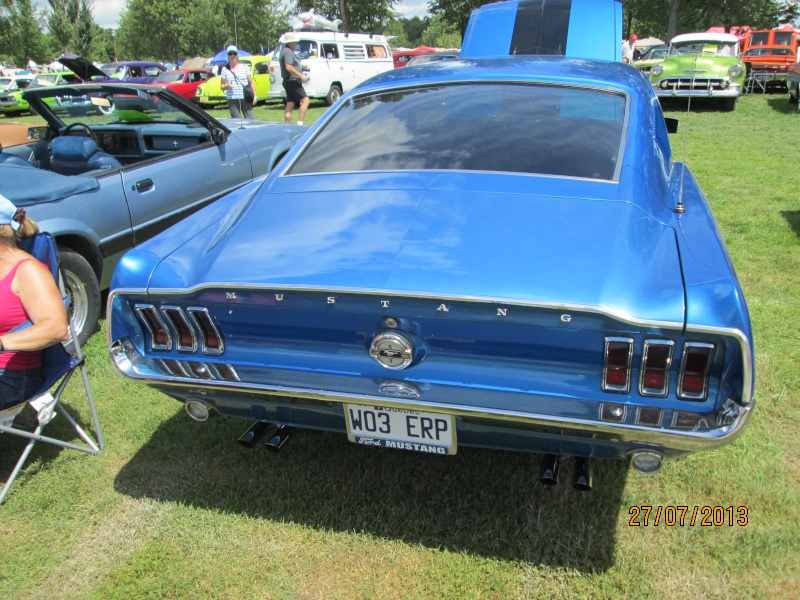 Mustang 1967 et 1968 vue au show de Granby 2013 2013_046