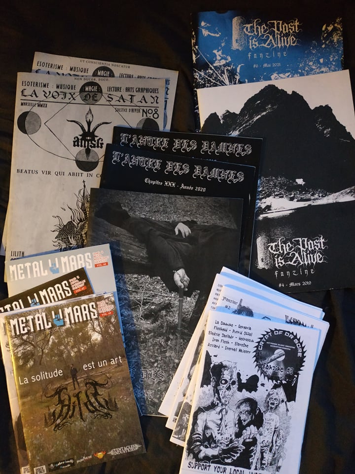 Fanzines - "Acid Vicious" et "L'Antre des Damnés" 21978110