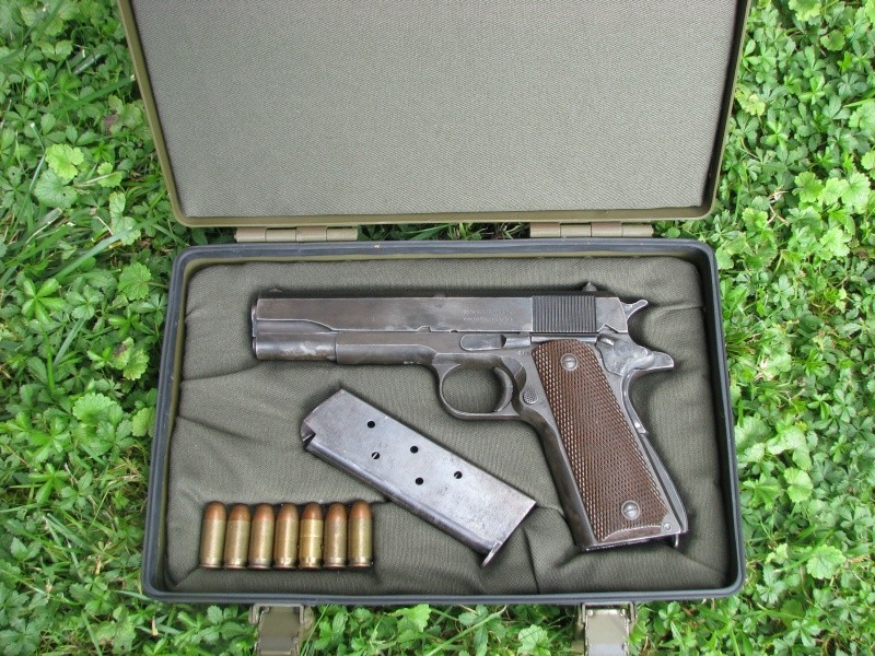 Presentation case for Colt 1911  Img_7321