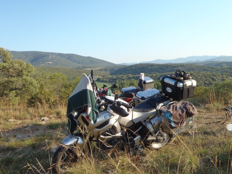 Gorges de l'Herault - camping sauvage P8180811