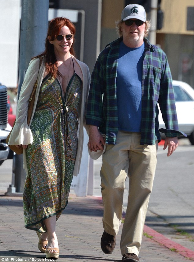 gilbert - Melissa Gilbert is engaged - Page 2 Articl11