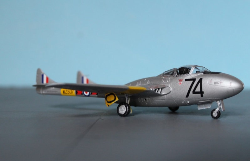 [AIRFIX] De Havilland VAMPIRE T-Mk11  1/72 De_hav20