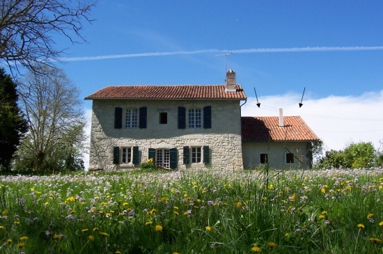 la Maison au bord de la Rivière, 16390 Aubeterre-sur-Dronne (Charente) Image-10