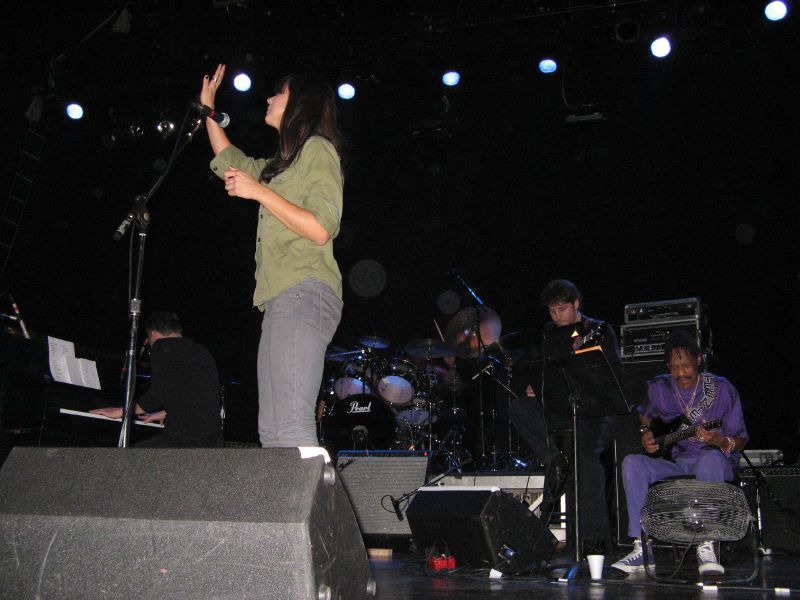 9/13/06 - Chicago, IL, Vic Theater 717