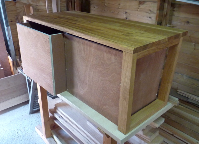 Bureau et banquette+rangement en chêne - Page 2 40cais10