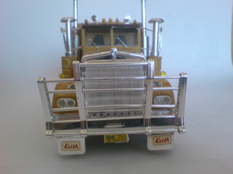 Kenworth T 900 "Australia" von Revell Dsc01813