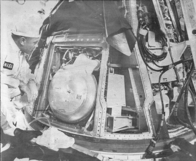 Gemini 8 - La mission - Rares Documents, Photos, et autres ... Gemini11