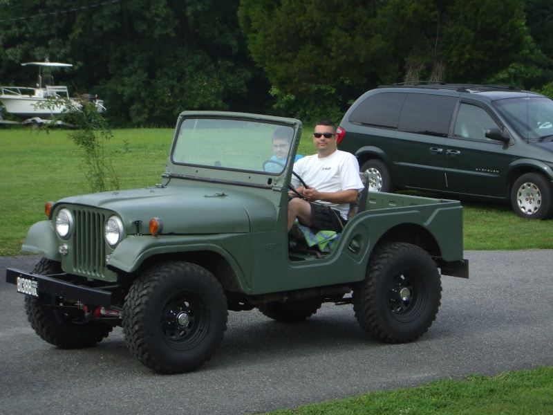 Anyone like Jeeps?  - Page 2 Jeep_d10