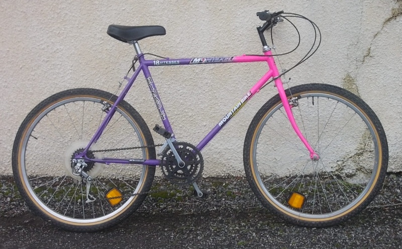 VTT  B.HINAULT  " Mountain Bike " 18 v 1989  2014-113