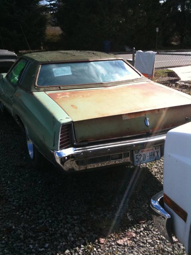 pictures of a 73 Monte I saw for sale March_14