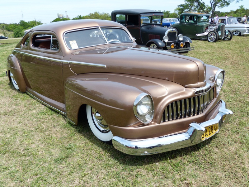 Ford Mercury Town sedan