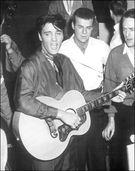 Elvis Presley-The King Of Rock'N'Roll 25462610