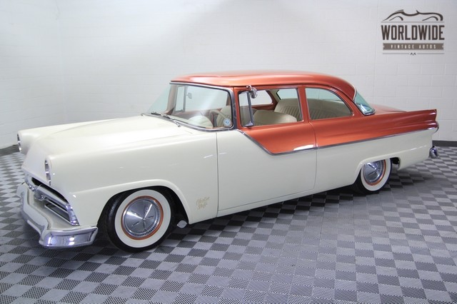 1956 Ford - Chicken Chift -  36835811